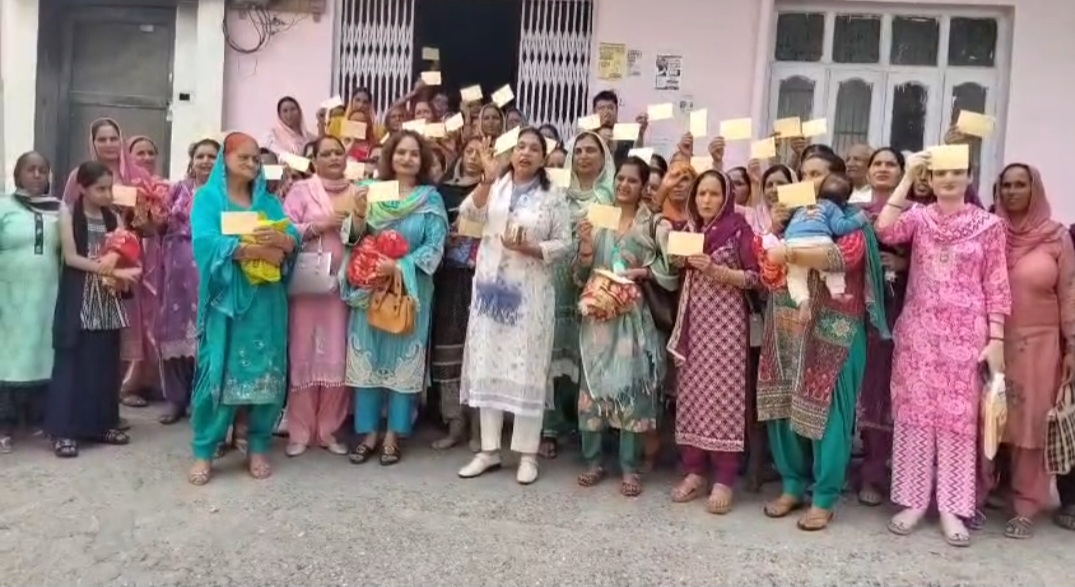 महिलाओं को अपने अधिकारों के लिए संघर्ष के लिए तैयार रहना होगा: त्रिप्ता ठाकुर