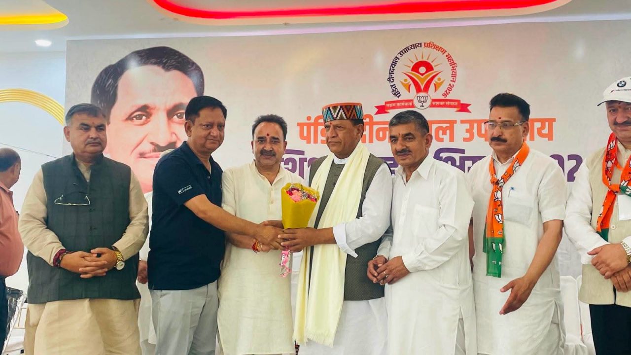 सुक्खू सरकार ने युवाओं का भविष्य छीना, भर्ती प्रक्रिया को बनाया भाई-भतीजावाद और बैकडोर एंट्री का माध्यम : डॉ. राजीव बिंदल